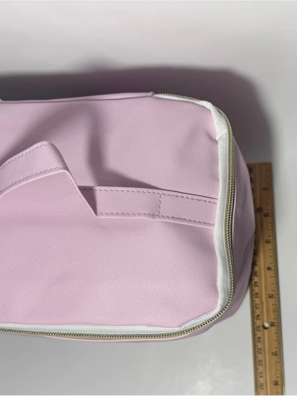 Sassy + Chic Large Pink Makeup Bag Travel Toiletry Organizer Case NWT 8x6x5 in